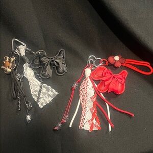 Chose 1 Black or Vibrant Red Key Holders